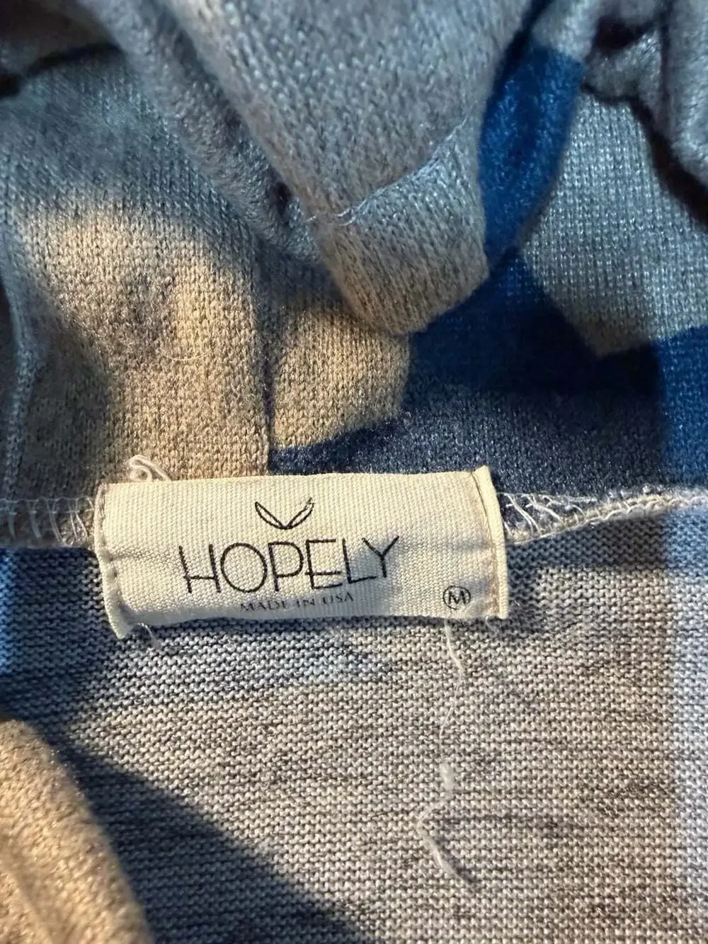 Hopely Star Print Cowl Neck Long Sleeve Top - Picture 3 of 4